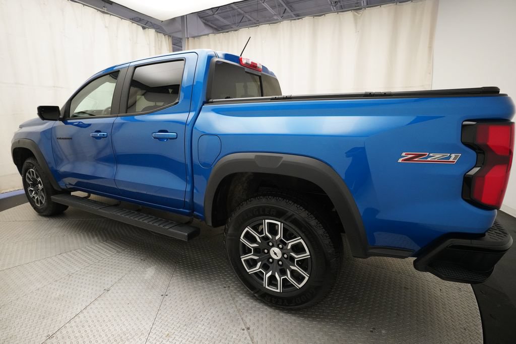 Used 2024 Chevrolet Colorado Z71 w/ Z71 Convenience Package 2 AWD/4WD image 32