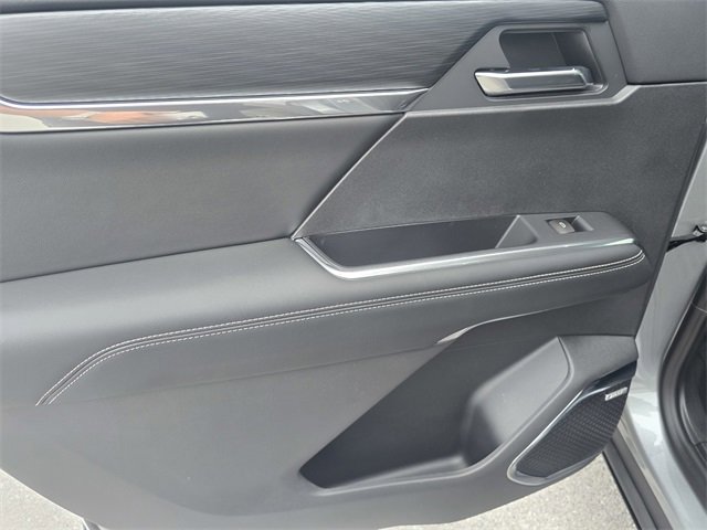 New 2026 GMC Acadia Elevation image 12