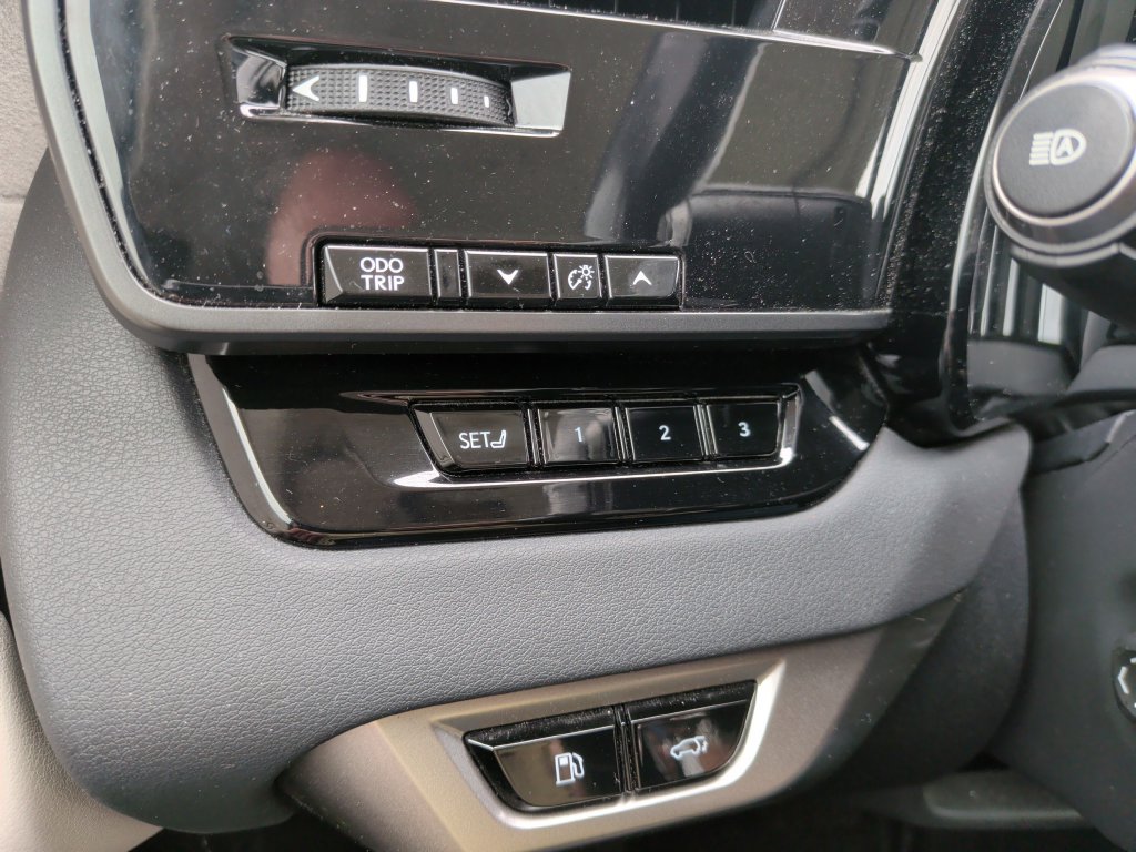 Used 2024 Lexus RX 350 w/ Convenience Package AWD/4WD image 28