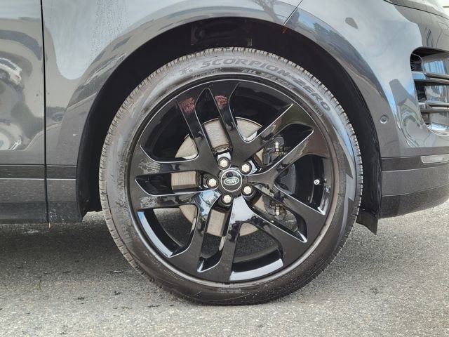 Used 2026 Land Rover Range Rover Evoque Dynamic SE image 16