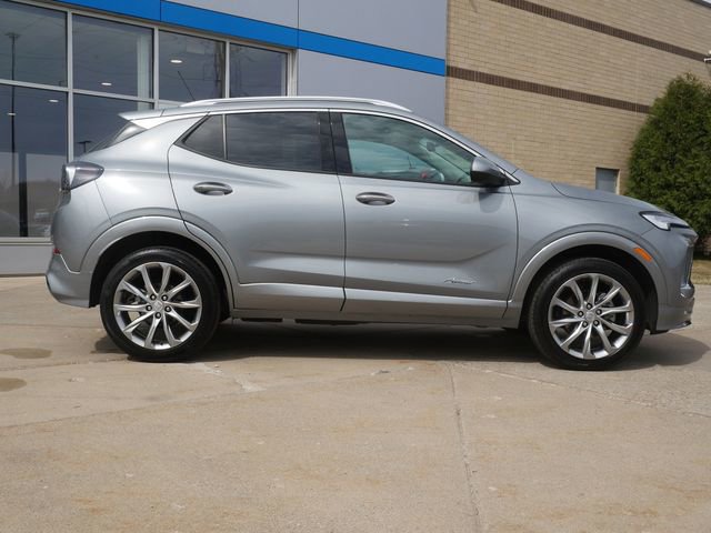 Used 2024 Buick Encore GX Avenir w/ Avenir Technology Package AWD/4WD image 8