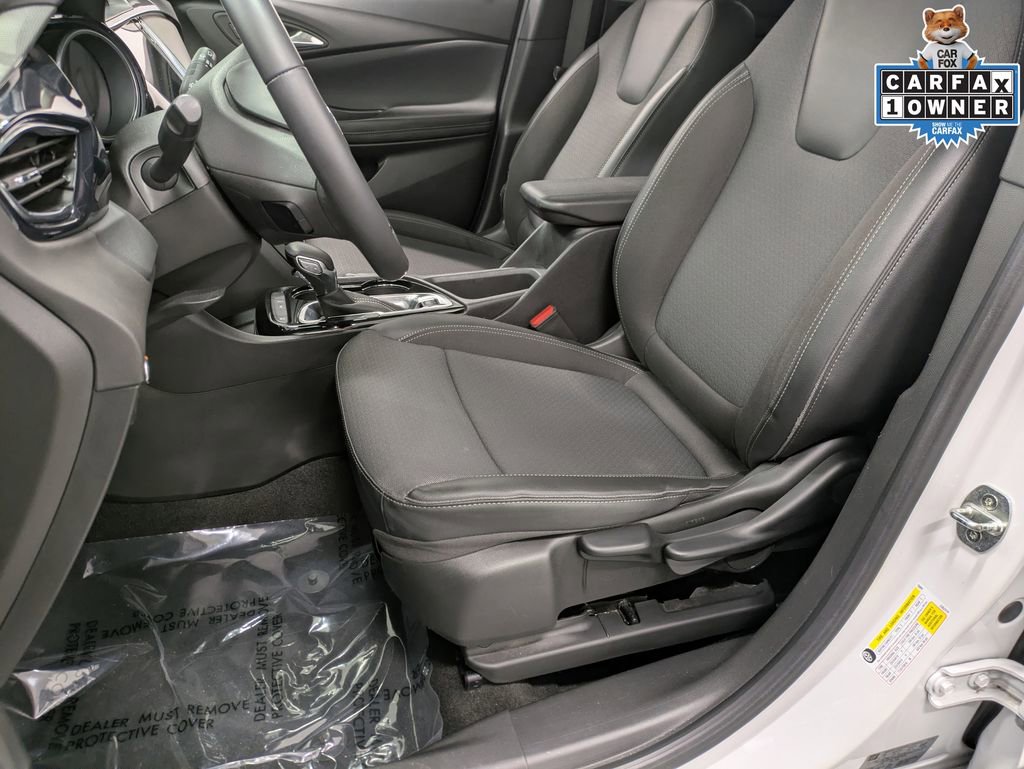 Used 2022 Buick Encore GX Preferred w/ Sport Touring Package FWD image 10