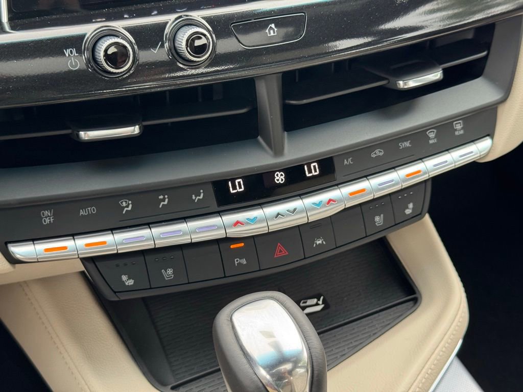 New 2025 Cadillac CT4 Premium Luxury image 31