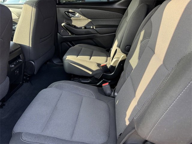 Certified 2023 Chevrolet Traverse LT image 8