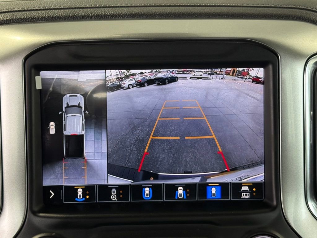 Used 2022 Chevrolet Silverado 2500 LTZ w/ LTZ Premium Package image 31