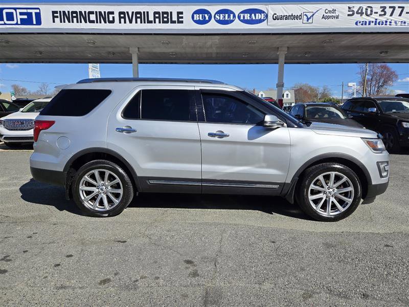 Used 2017 Ford Explorer Limited AWD/4WD image 7