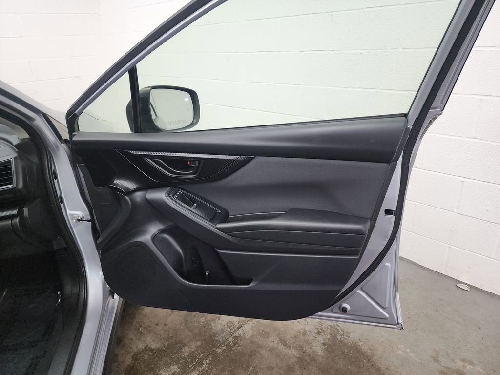 Used 2021 Subaru Crosstrek 2.0i Premium w/ Moonroof Package image 31