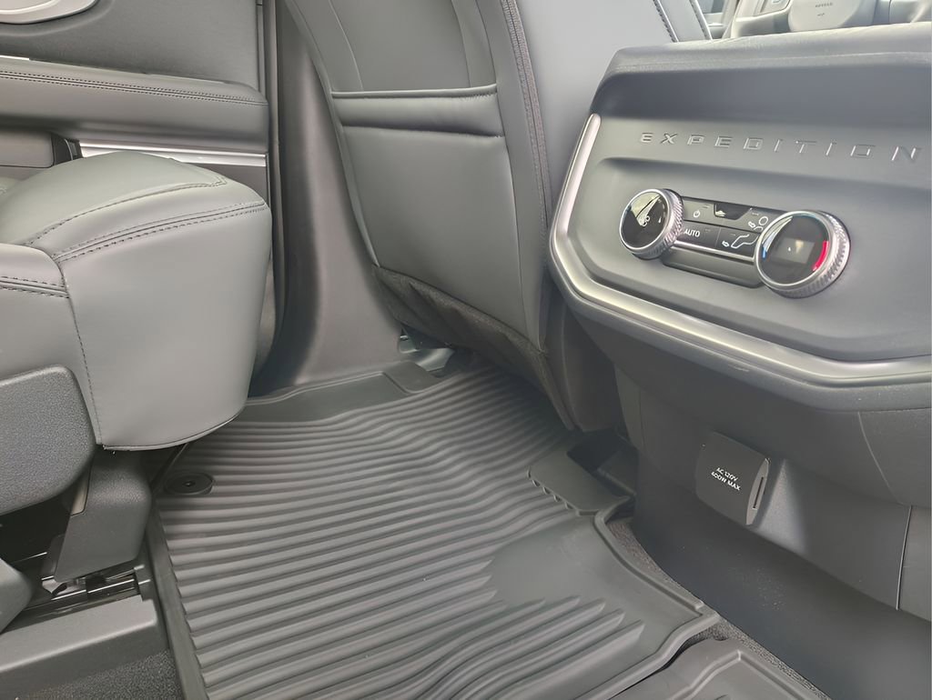 New 2026 Ford Expedition Max Active image 33