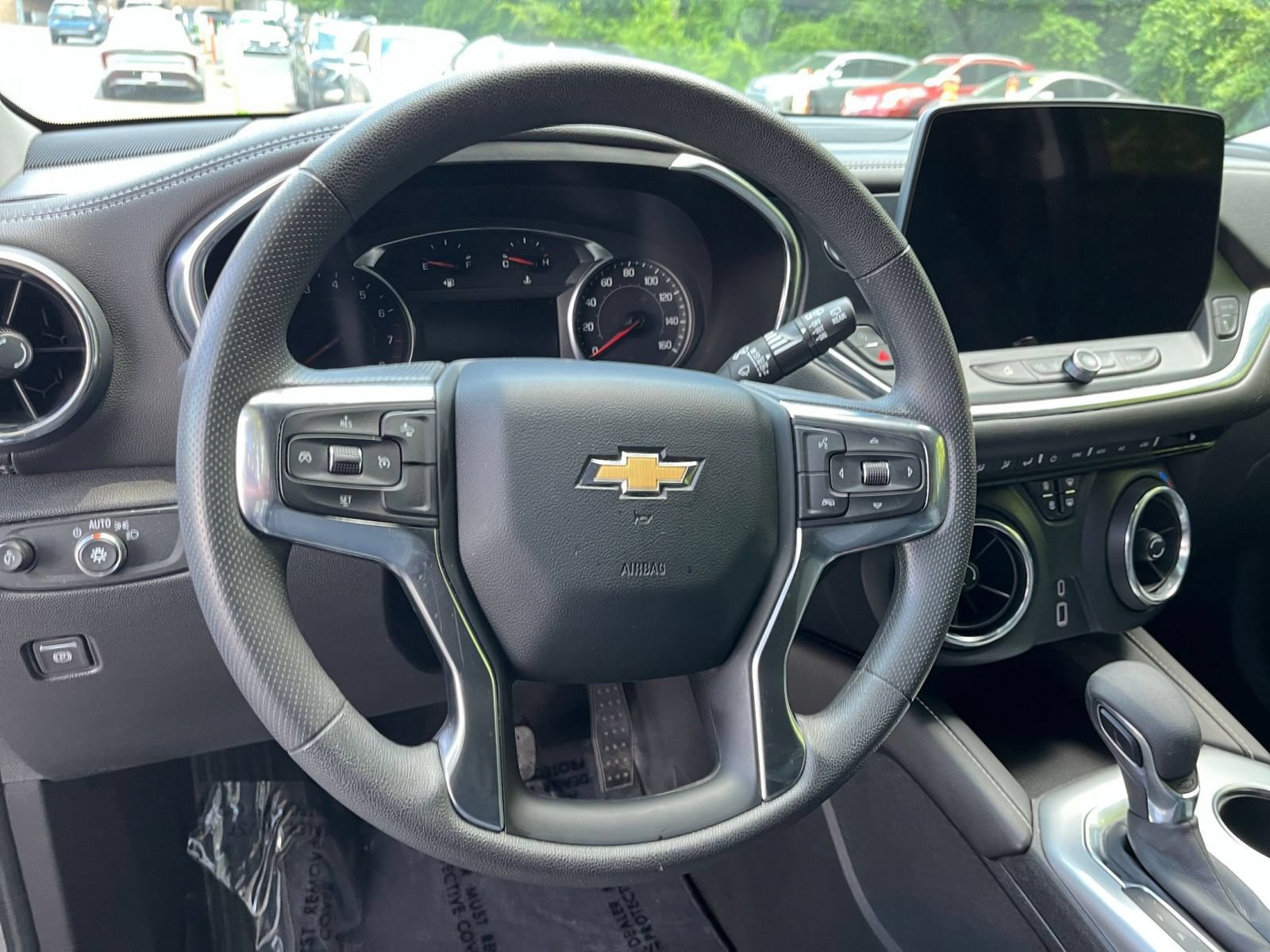 Used 2026 Chevrolet Blazer LT FWD image 29