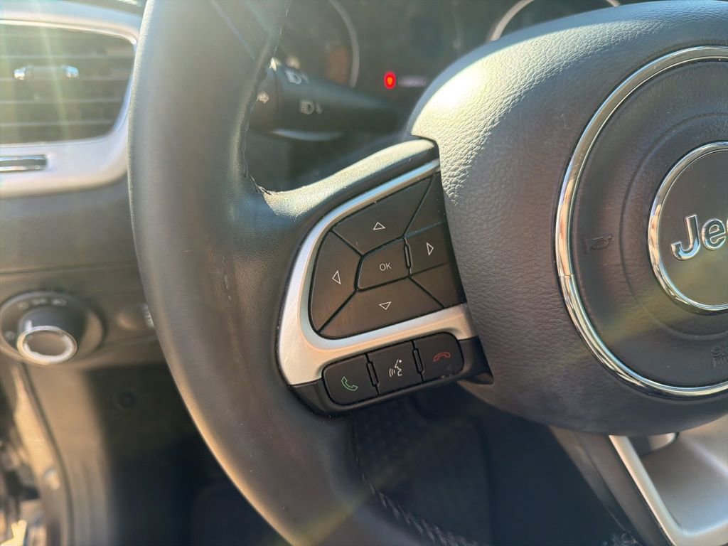 Used 2021 Jeep Compass Sport w/ Cold Weather Group image 11