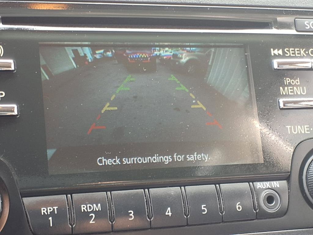 Used 2013 Nissan Rogue SV image 8