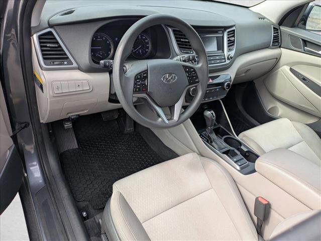 Used 2016 Hyundai Tucson SE w/ Option Group 02 FWD image 12