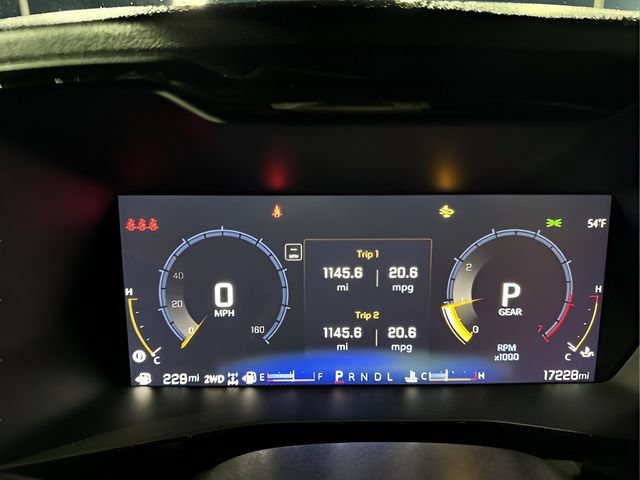 Used 2024 Chevrolet Colorado LT w/ LT Convenience Package II AWD/4WD image 25