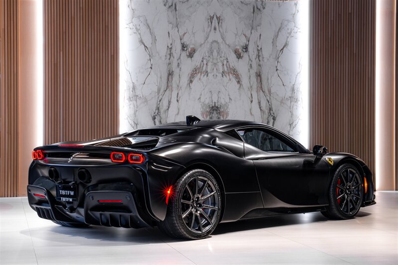 Used 2021 Ferrari SF90 Stradale AWD/4WD image 3