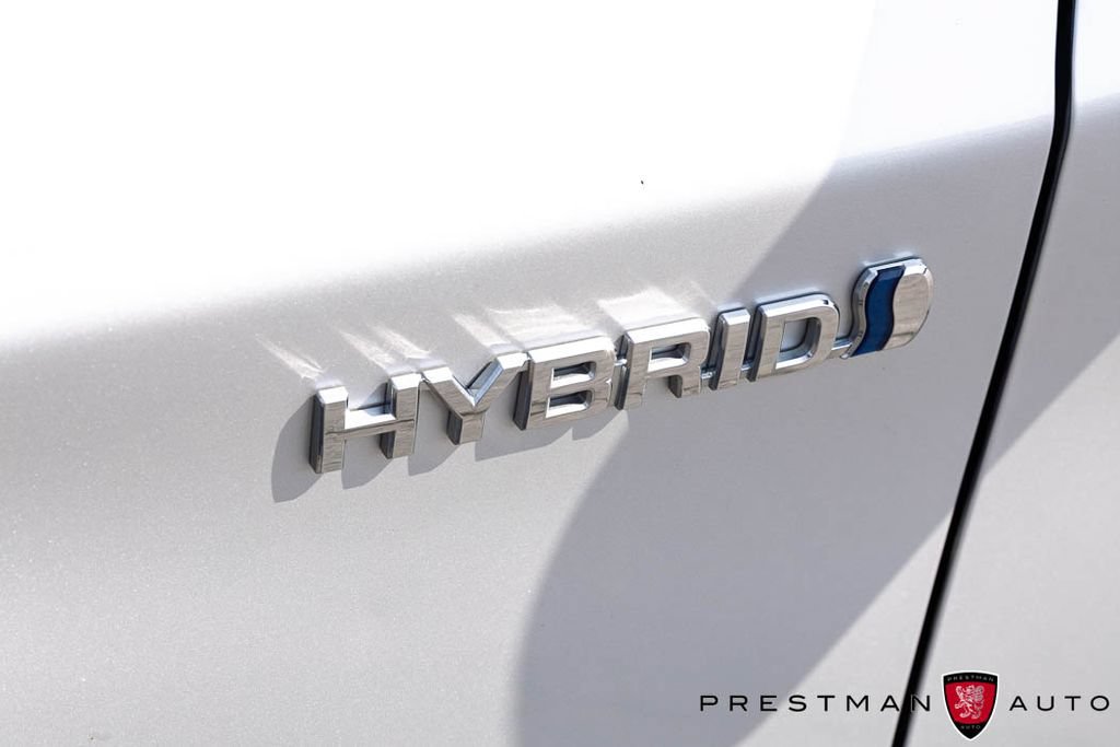 Used 2015 Toyota Prius Two FWD image 7