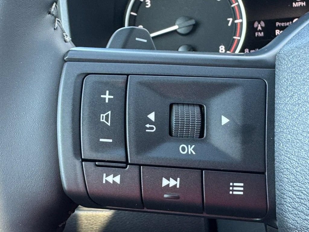 New 2026 Nissan Rogue SV AWD/4WD image 12