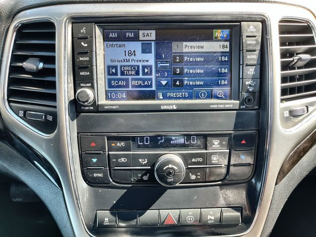 Used 2012 Jeep Grand Cherokee Laredo AWD/4WD image 13