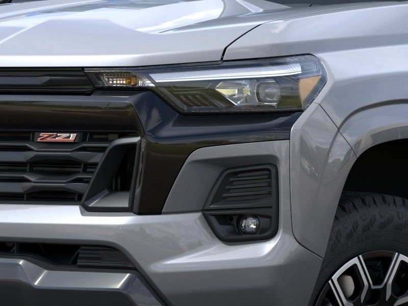Used 2026 Chevrolet Colorado Z71 w/ Technology Package AWD/4WD image 10