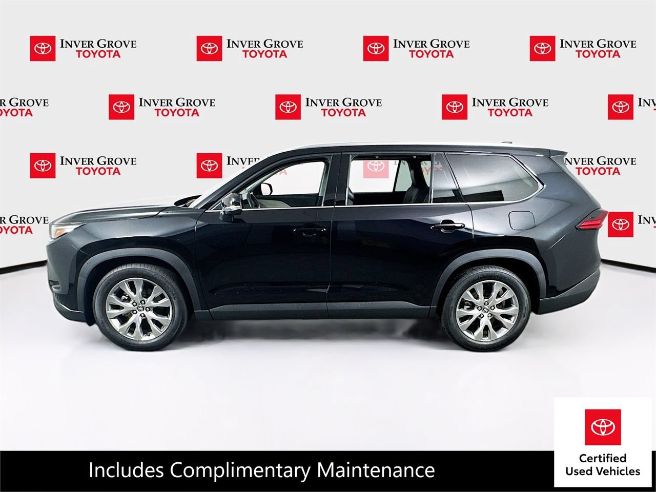 Certified 2025 Toyota Grand Highlander AWD image 8