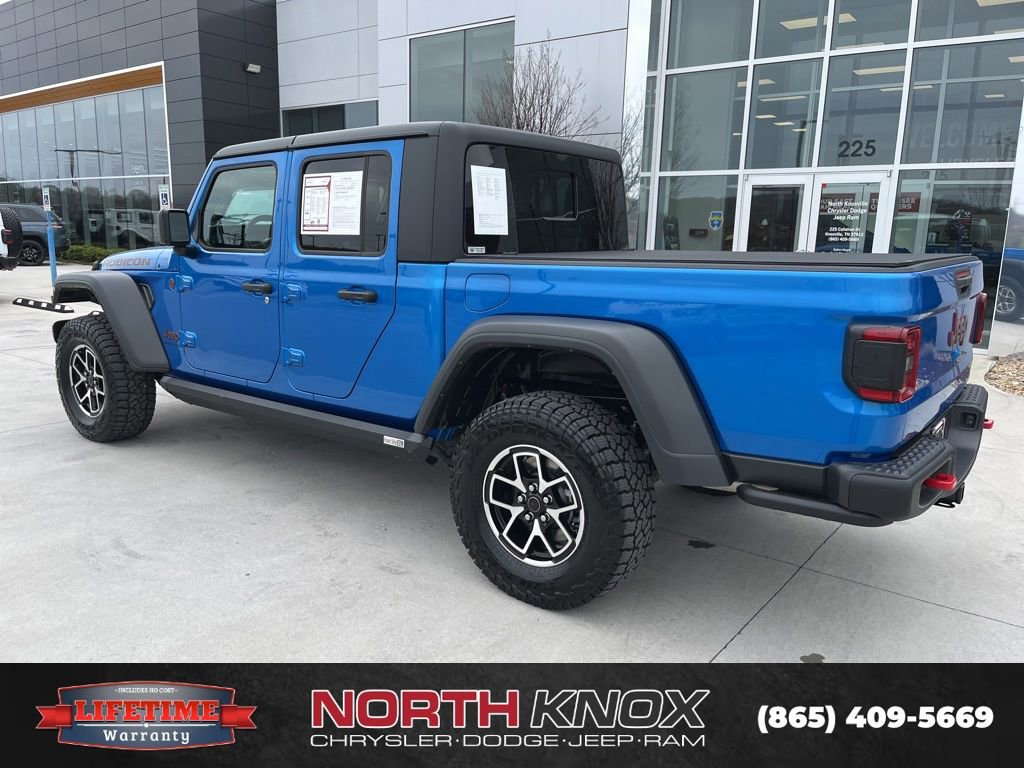 Used 2024 Jeep Gladiator Rubicon w/ Technology Group image 16