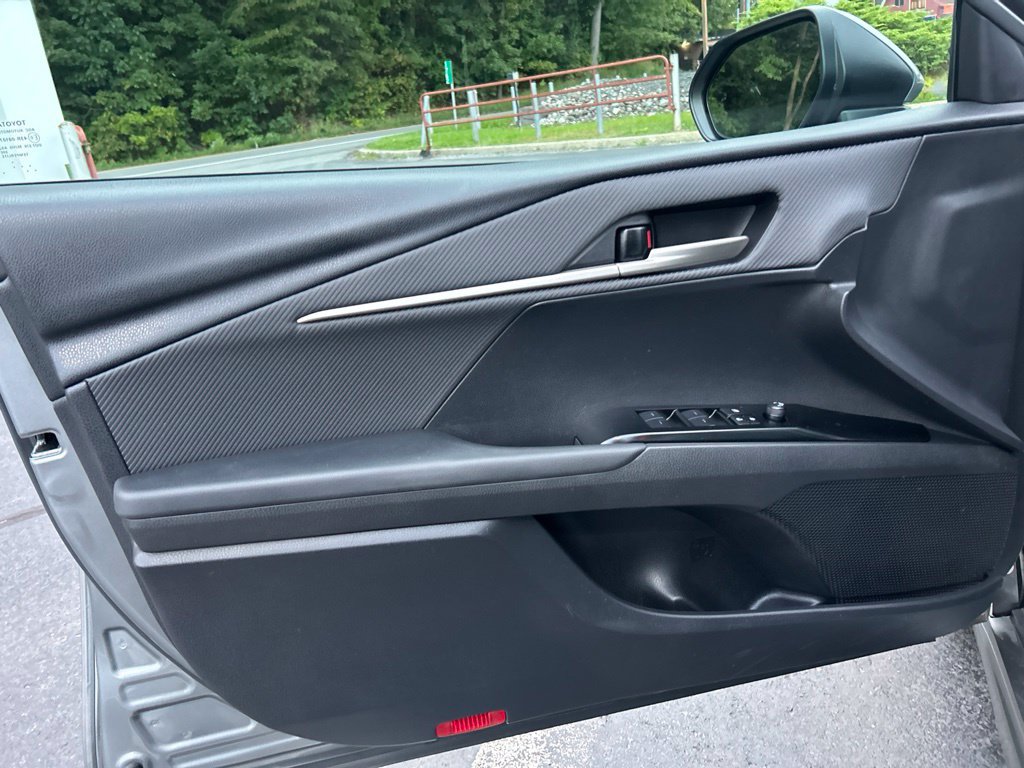 Certified 2025 Toyota Camry SE FWD image 10