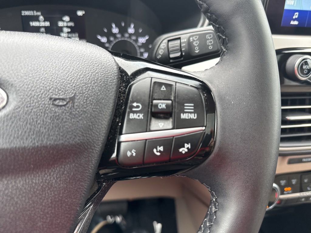 Certified 2022 Ford Escape SEL image 23