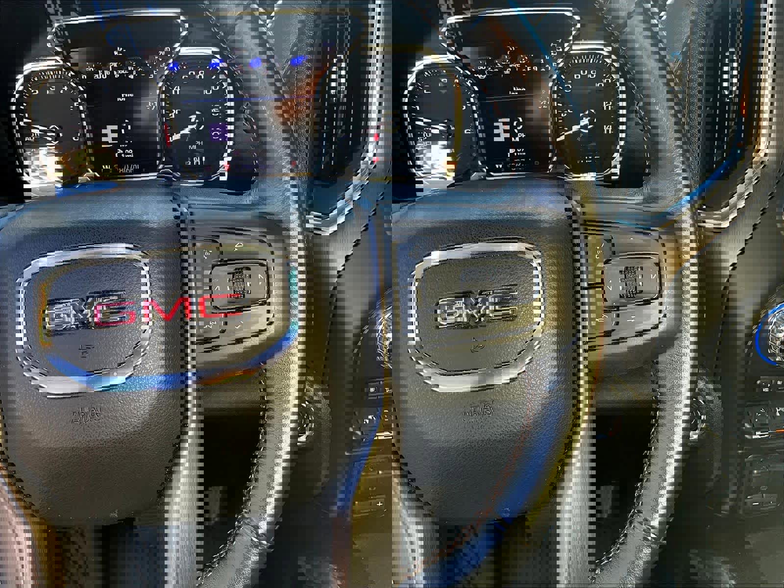 Used 2020 GMC Sierra 1500 AT4 w/ AT4 Premium Package image 24