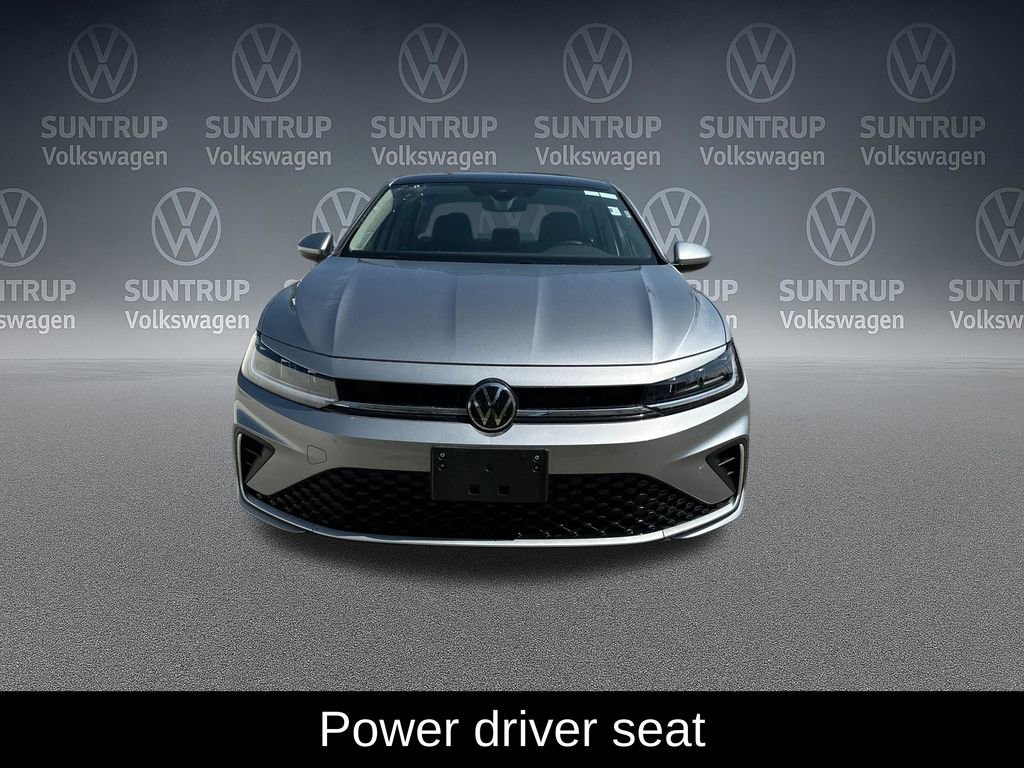 Used 2025 Volkswagen Jetta SE FWD image 10