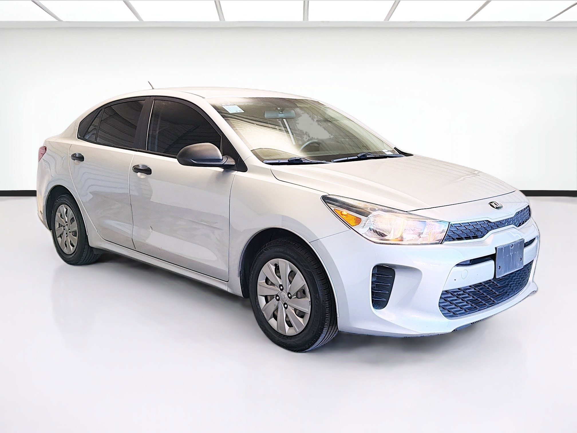 Used 2018 Kia Rio LX image 3