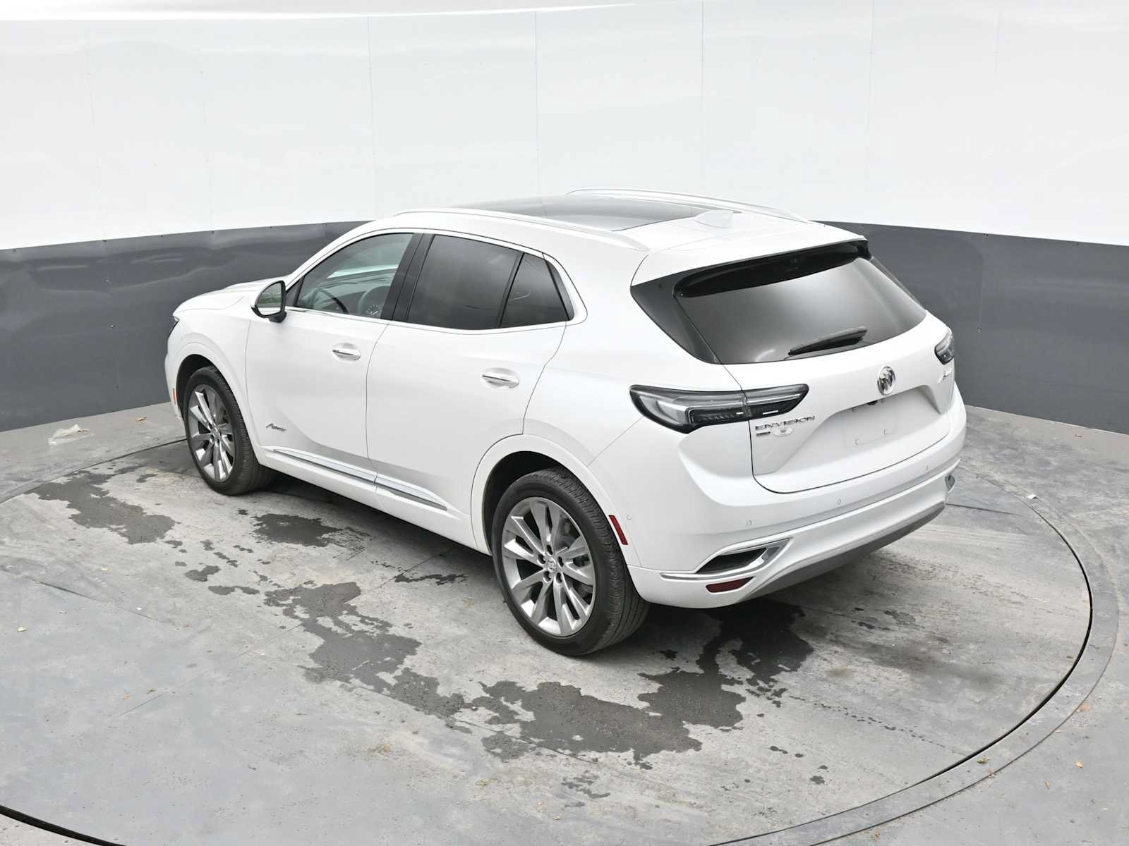 Used 2023 Buick Envision Avenir AWD/4WD image 12