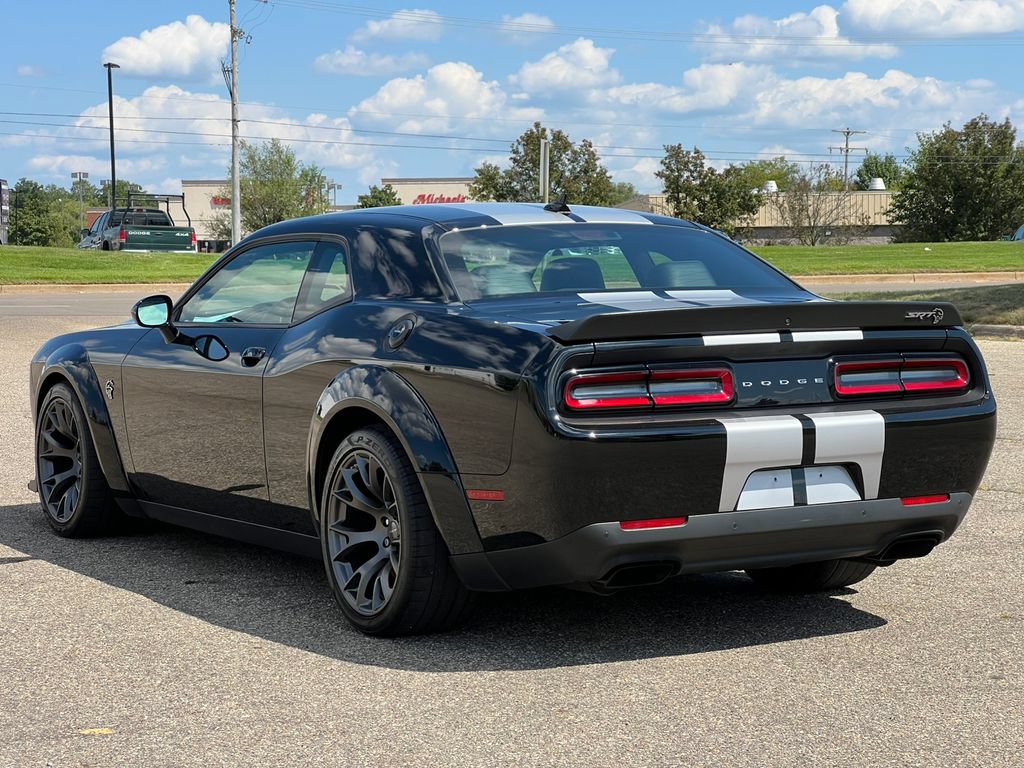 Used 2020 Dodge Challenger SRT Hellcat RWD image 11