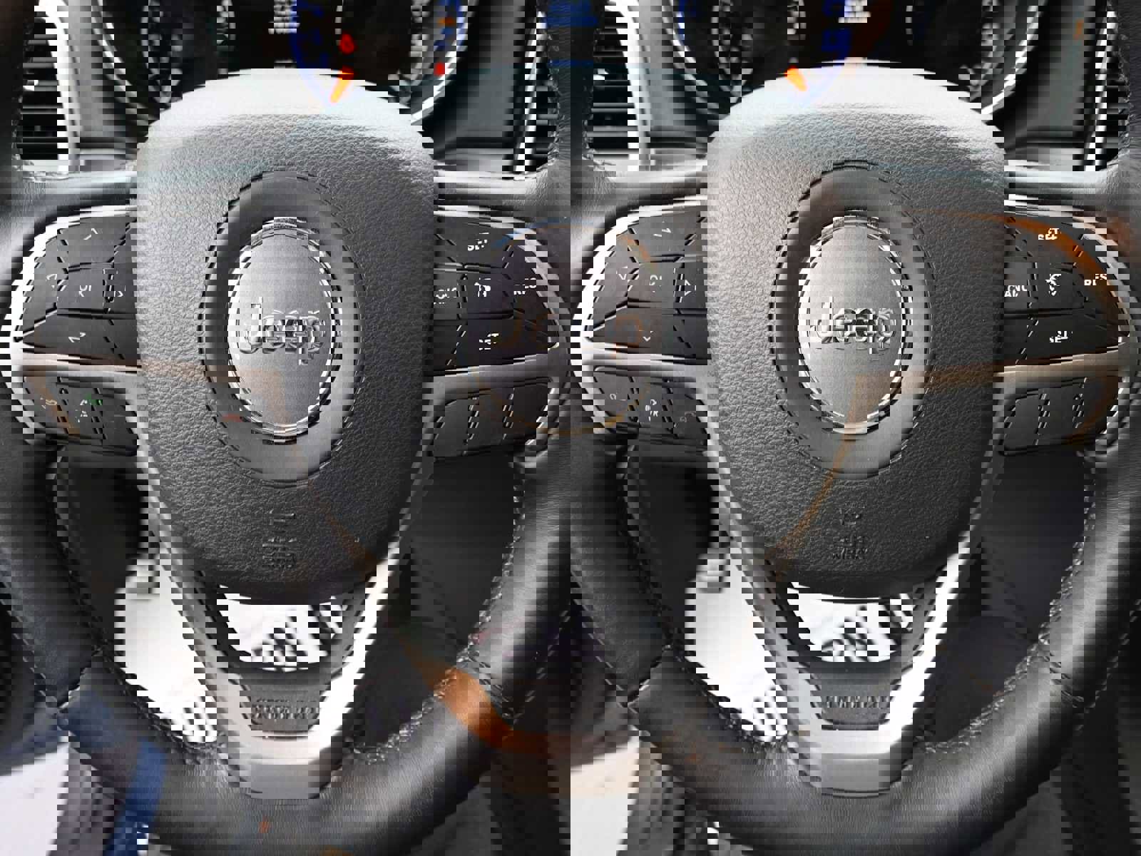 Used 2020 Jeep Grand Cherokee Limited image 6