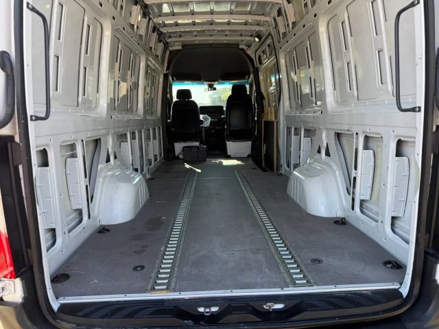 Used 2023 Mercedes-Benz Sprinter 2500 image 12