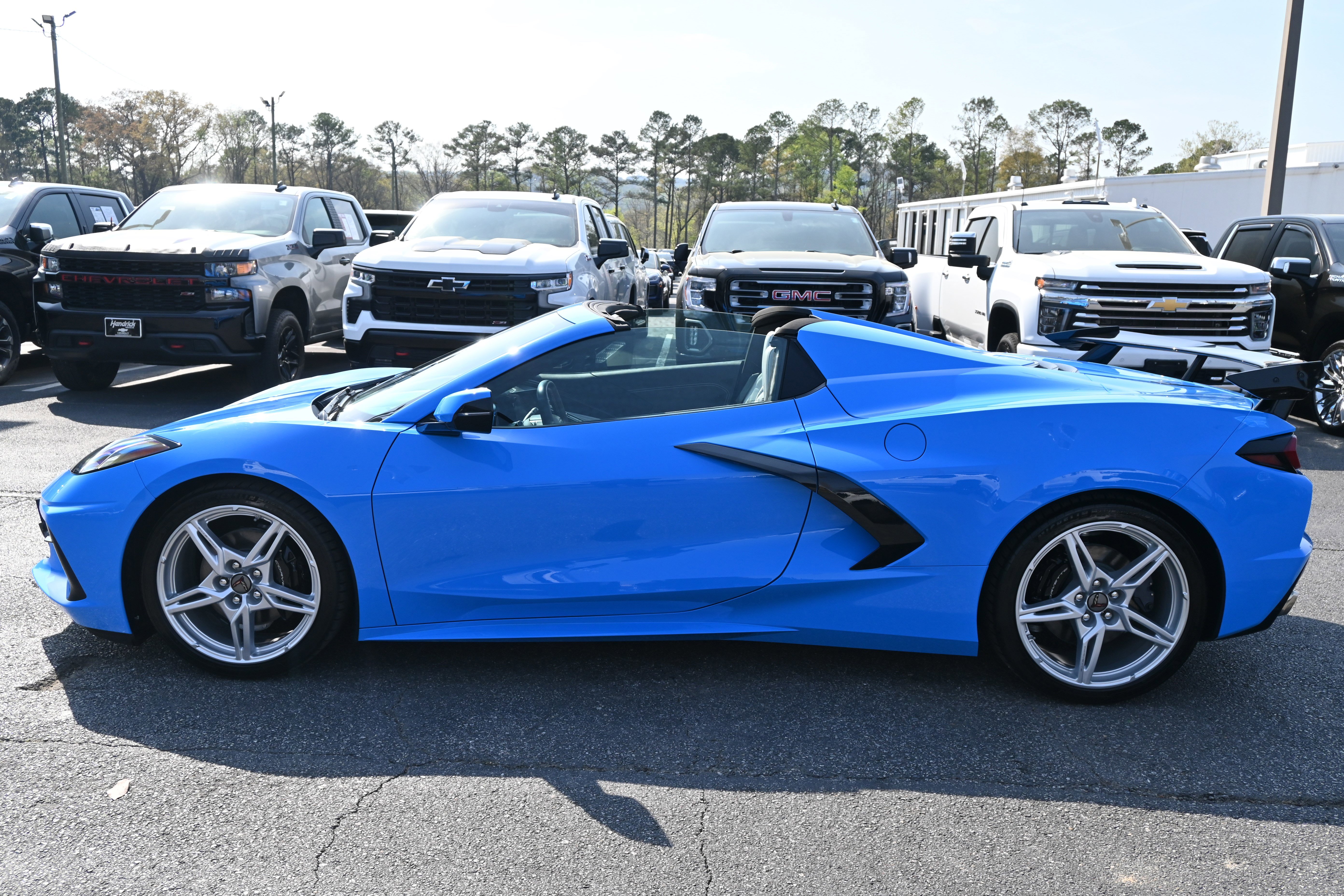 Used 2023 Chevrolet Corvette Stingray Convertible w/ 1LT image 16
