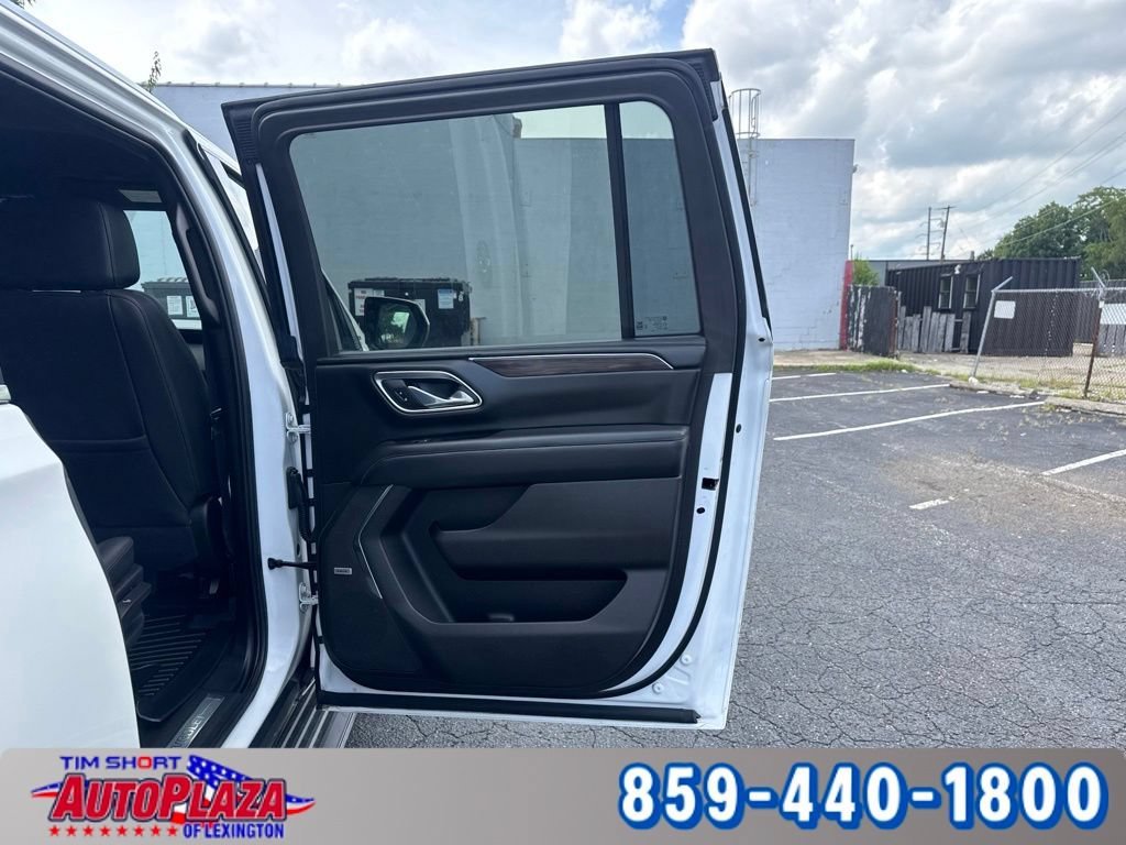 Used 2023 Chevrolet Suburban LT RWD image 53