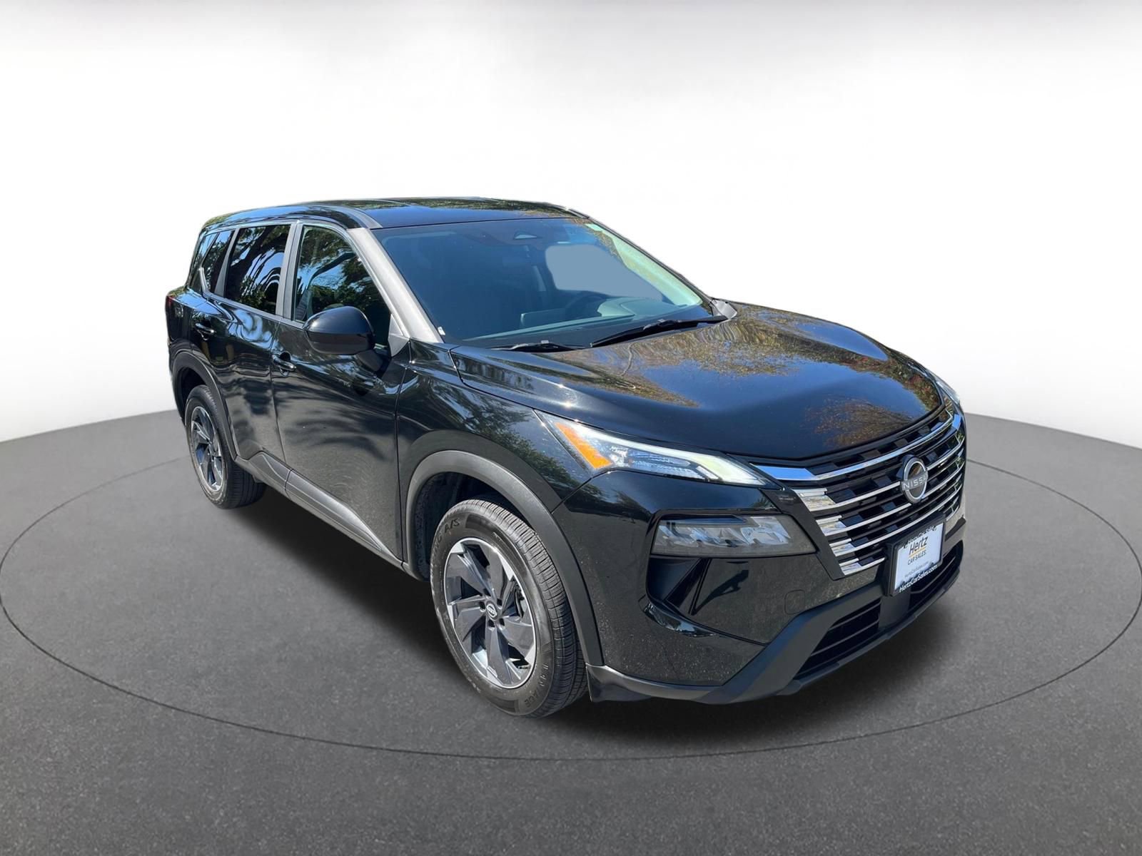 Used 2025 Nissan Rogue SV