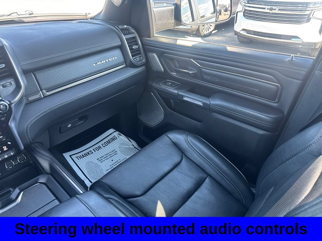 Used 2020 RAM 1500 Limited w/ Black Appearance Package AWD/4WD image 12