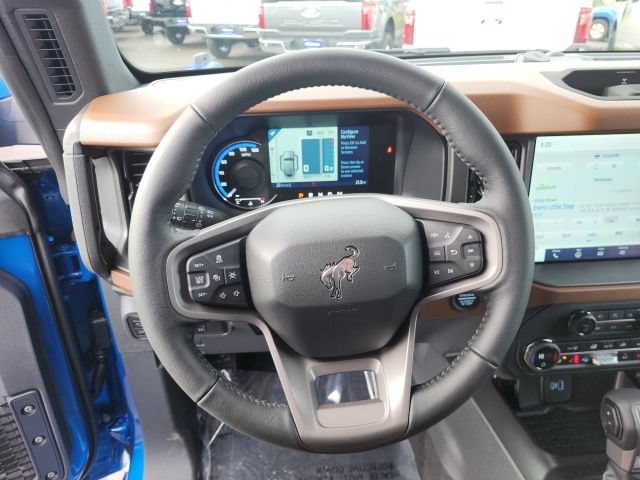 New 2024 Ford Bronco Outer Banks w/ Sasquatch Package AWD/4WD image 20