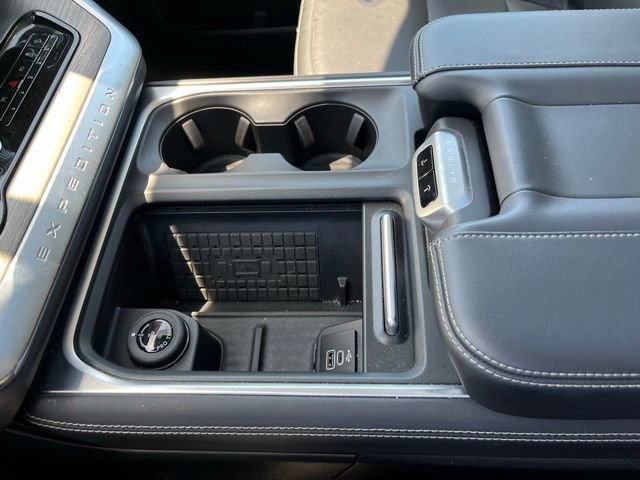 Used 2025 Ford Expedition Max Platinum AWD/4WD image 25