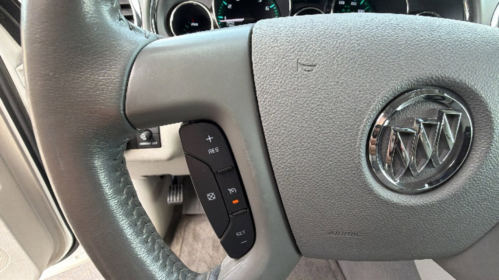 Used 2014 Buick Enclave Convenience AWD/4WD image 19