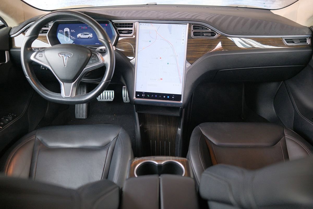 Used 2016 Tesla Model S P90D image 18