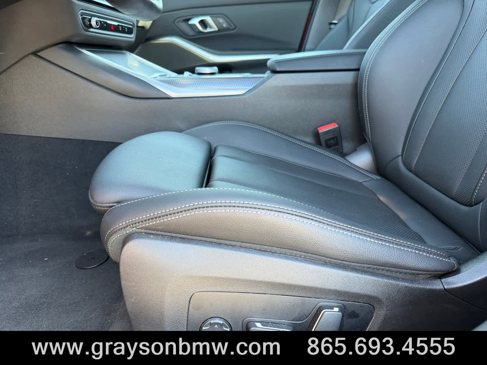 Used 2025 BMW M340i RWD image 12