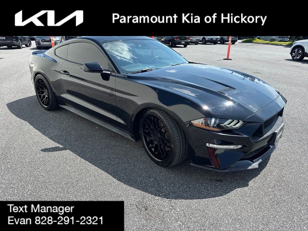 Used 2018 Ford Mustang GT Premium w/ Safe & Smart Package RWD image 3