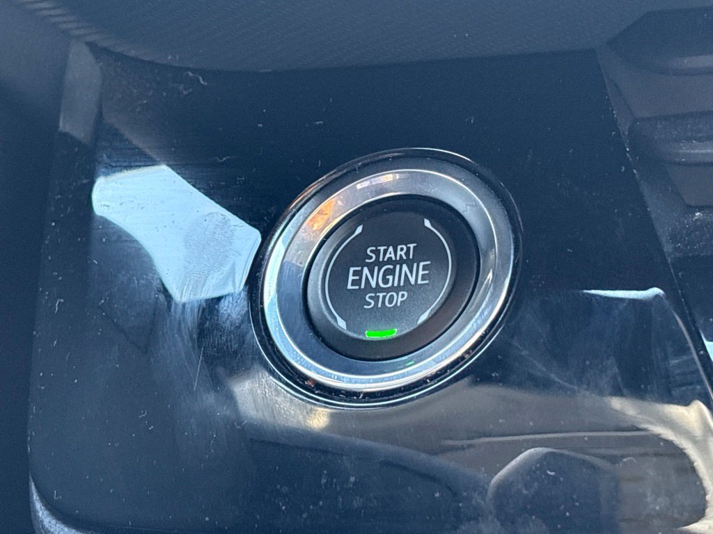 Used 2024 Buick Envision Preferred AWD/4WD image 30