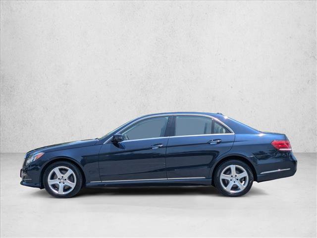 Used 2014 Mercedes-Benz E 350 4MATIC Sedan image 9