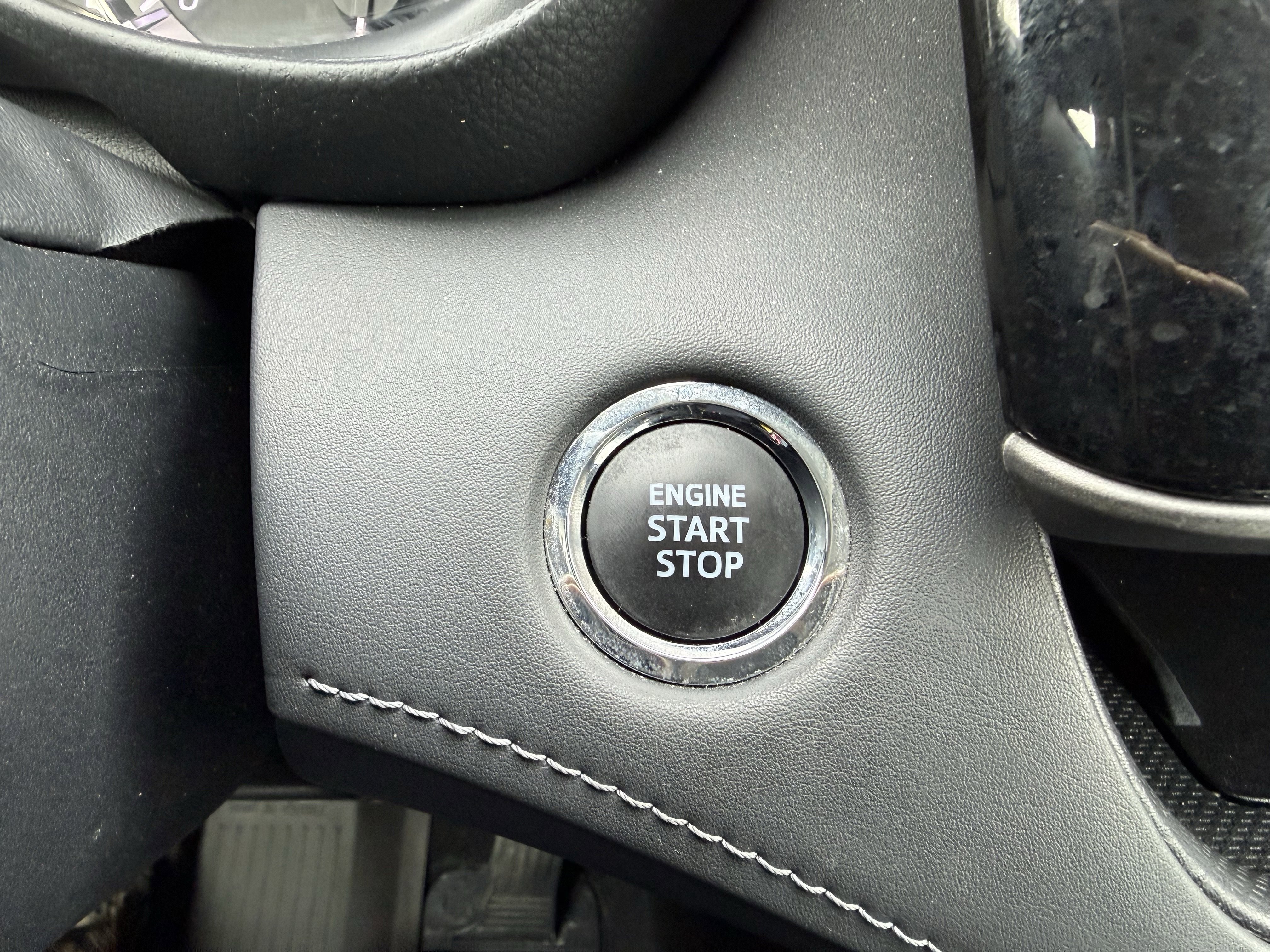 Used 2023 Toyota Highlander XLE image 31