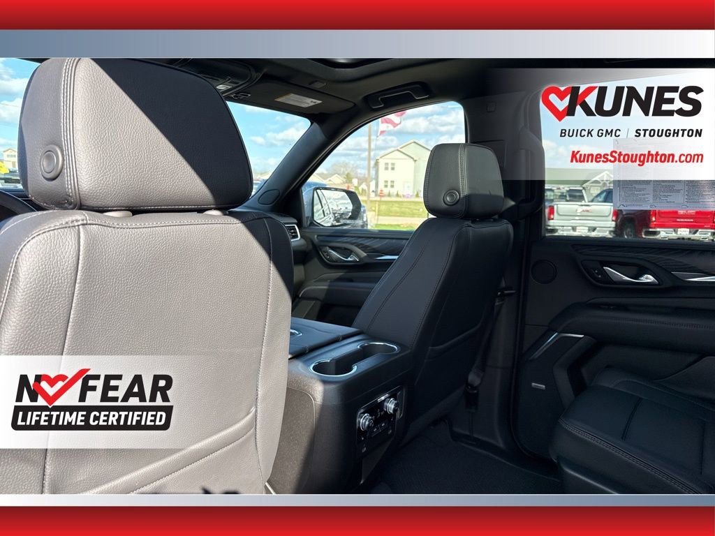 Used 2023 GMC Yukon XL Denali AWD/4WD image 44
