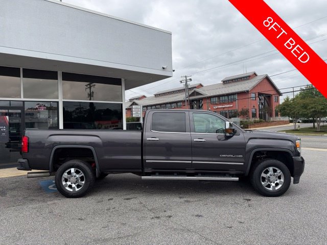 Used 2015 GMC Sierra 3500 Denali w/ Duramax Plus Package AWD/4WD image 11