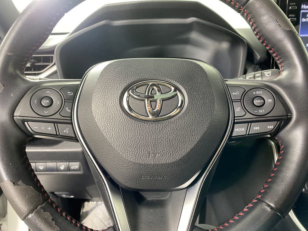 Certified 2021 Toyota RAV4 SE image 14