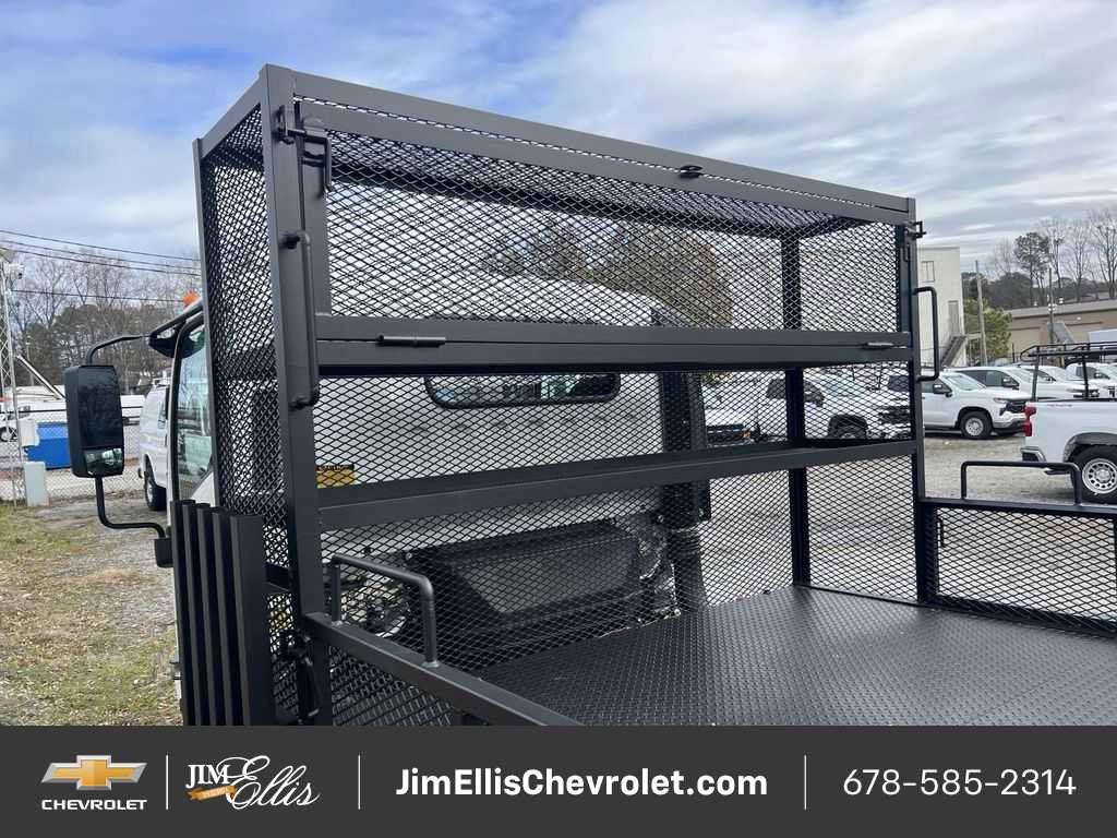 New 2024 Chevrolet Low Cab Forward image 8